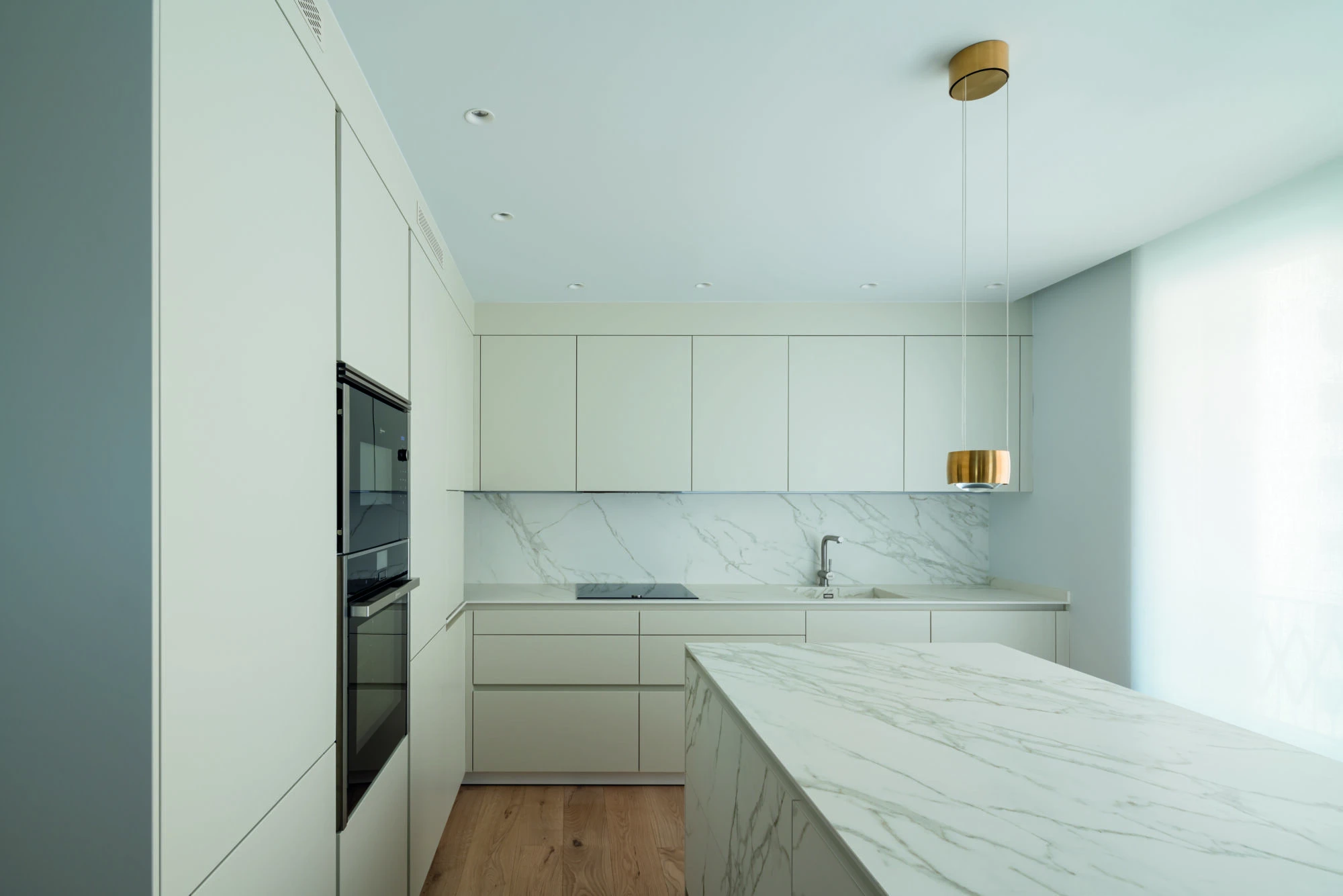 Neolith Calacatta — 2