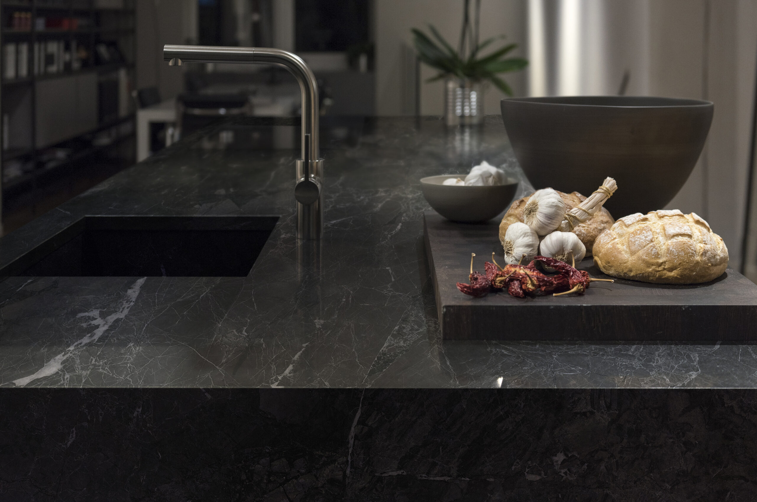 Neolith Layla — 2