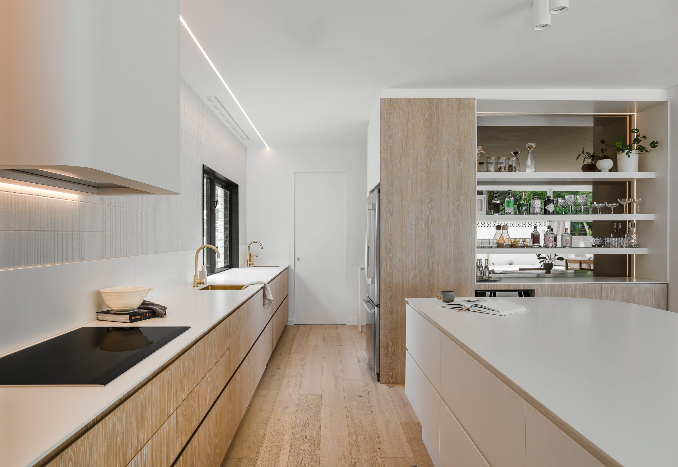 Neolith Just White — 2